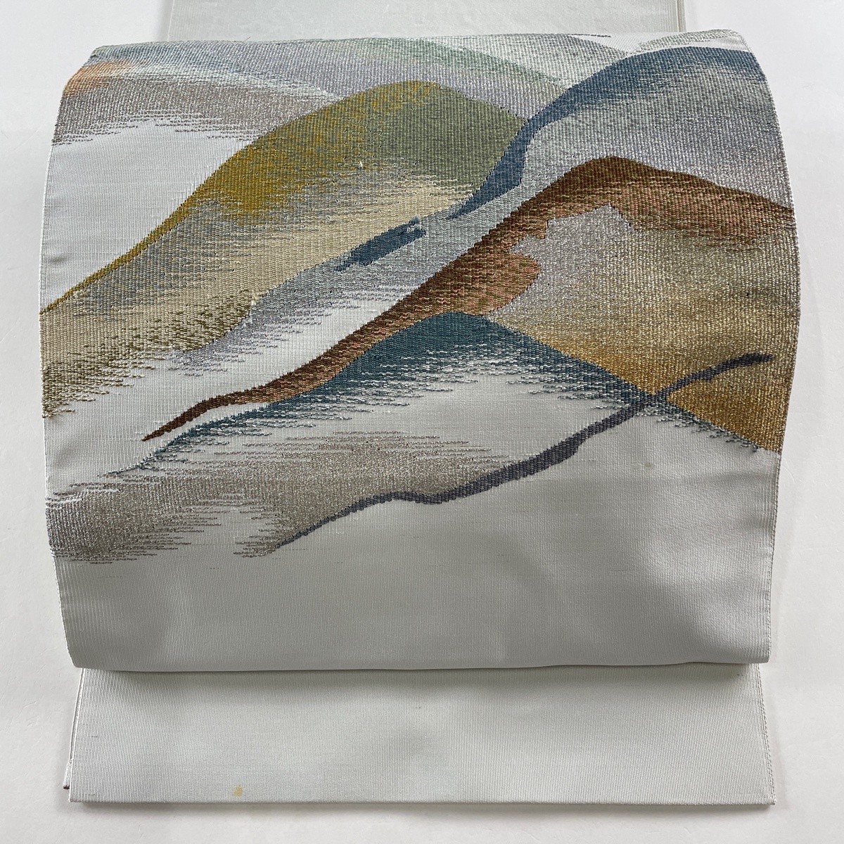 名古屋帯 秀品 山並み 金銀糸 灰色 正絹 【中古】拍卖