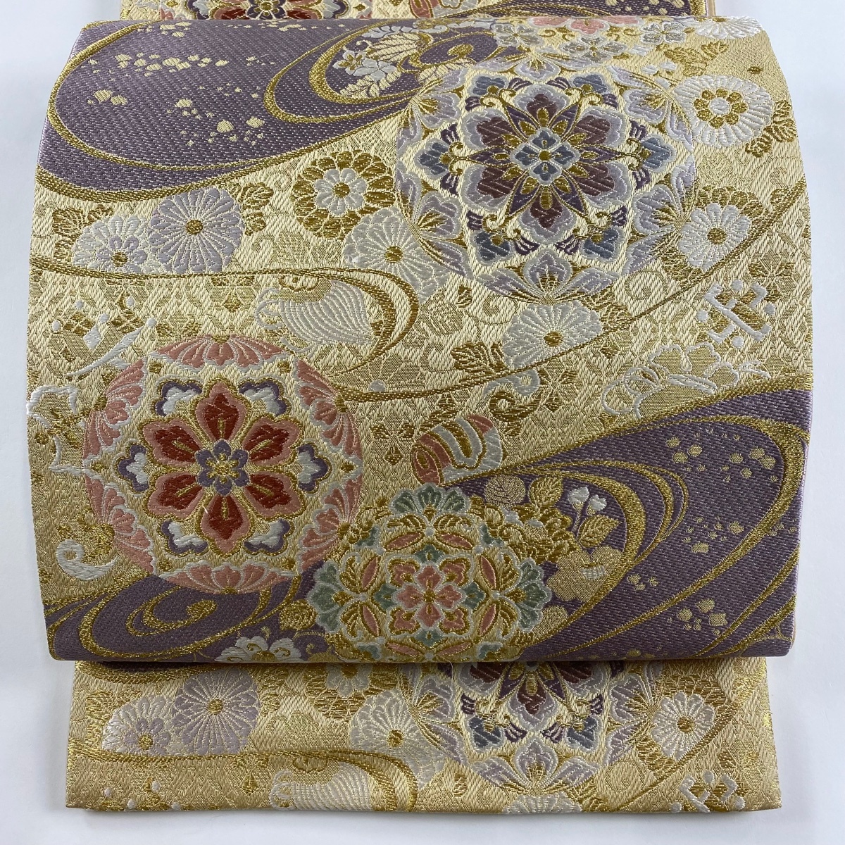 袋帯 美品 名品 華文 流水 刺繍 金銀糸 ベージュ 六通 正絹 【中古】拍卖