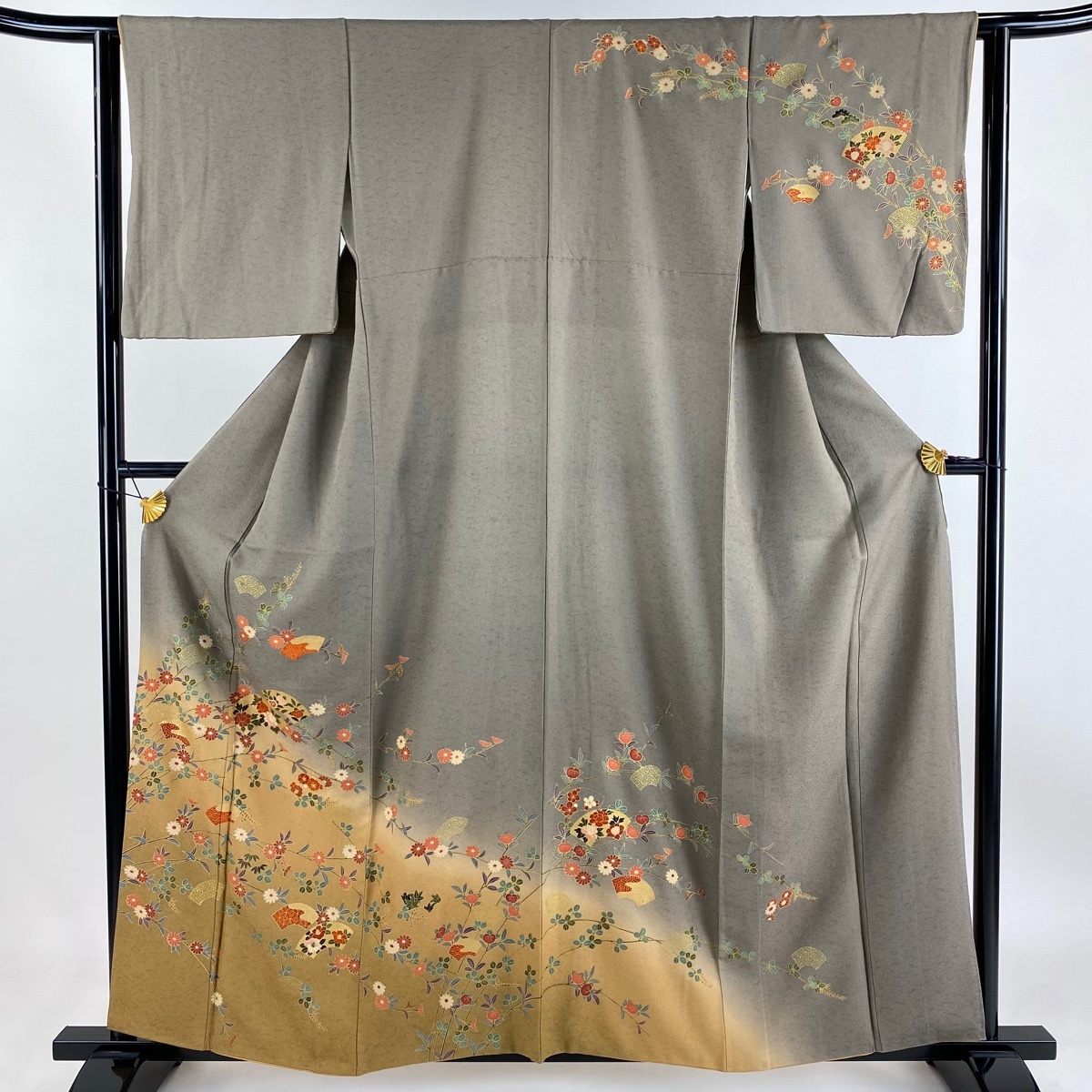 訪問着 身丈159.5cm 裄丈62cm S 袷 草花 扇面 金彩 染め分け 灰茶 正絹 秀品 【中古】拍卖