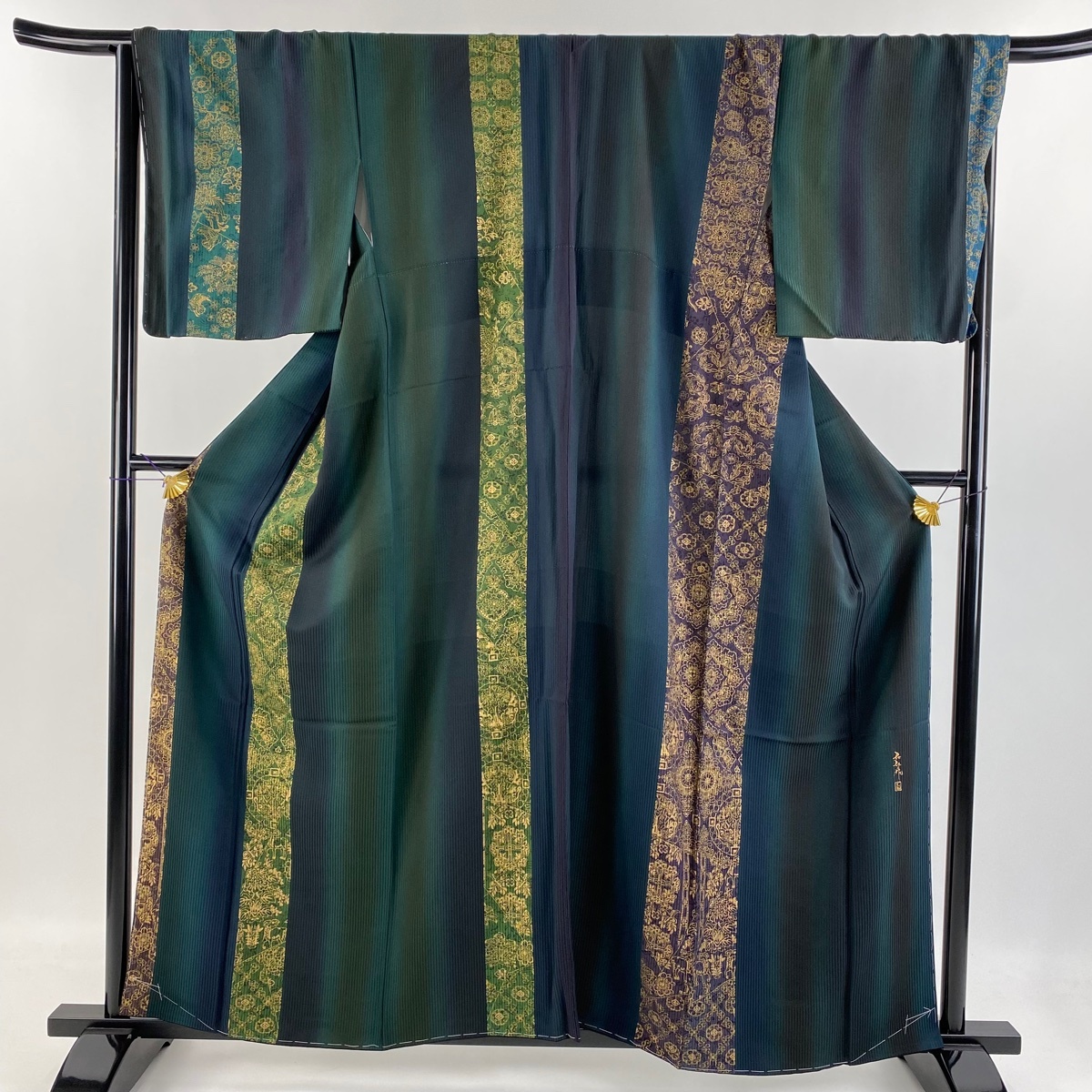 小紋 身丈158cm 裄丈68cm L 袷 前田仁仙 落款 連珠文 華文 金彩 深緑 正絹 美品 逸品 【中古】拍卖
