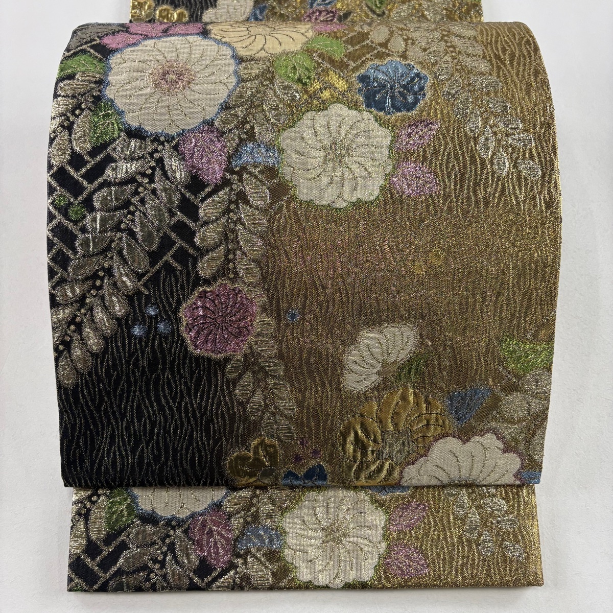 袋帯 美品 秀品 振袖向き 辻が花柄 箔 金色 六通 正絹 【中古】拍卖