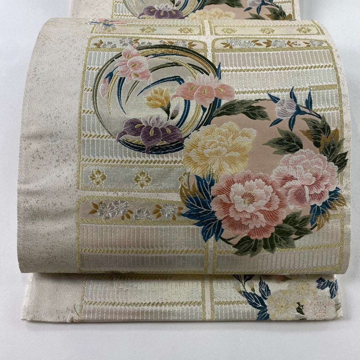 袋帯 秀品 花丸文 蝶 金糸 箔 クリーム 六通 正絹 【中古】拍卖