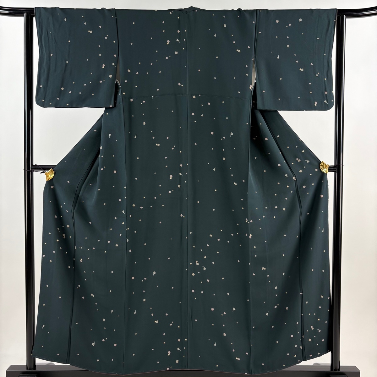 小紋 身丈153cm 裄丈64cm M 袷 蕾 箔散らし柄 金彩 深緑 正絹 秀品 【中古】拍卖