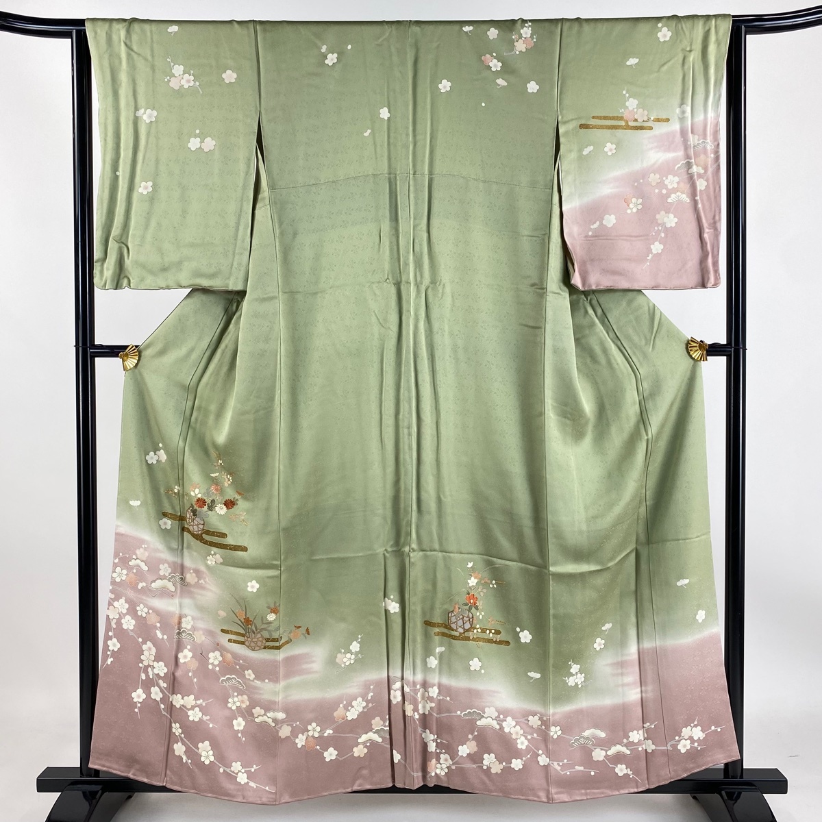 訪問着 身丈156cm 裄丈65cm M 袷 ヱ霞 花籠 金糸 刺繍 抹茶色 正絹 秀品 【中古】拍卖