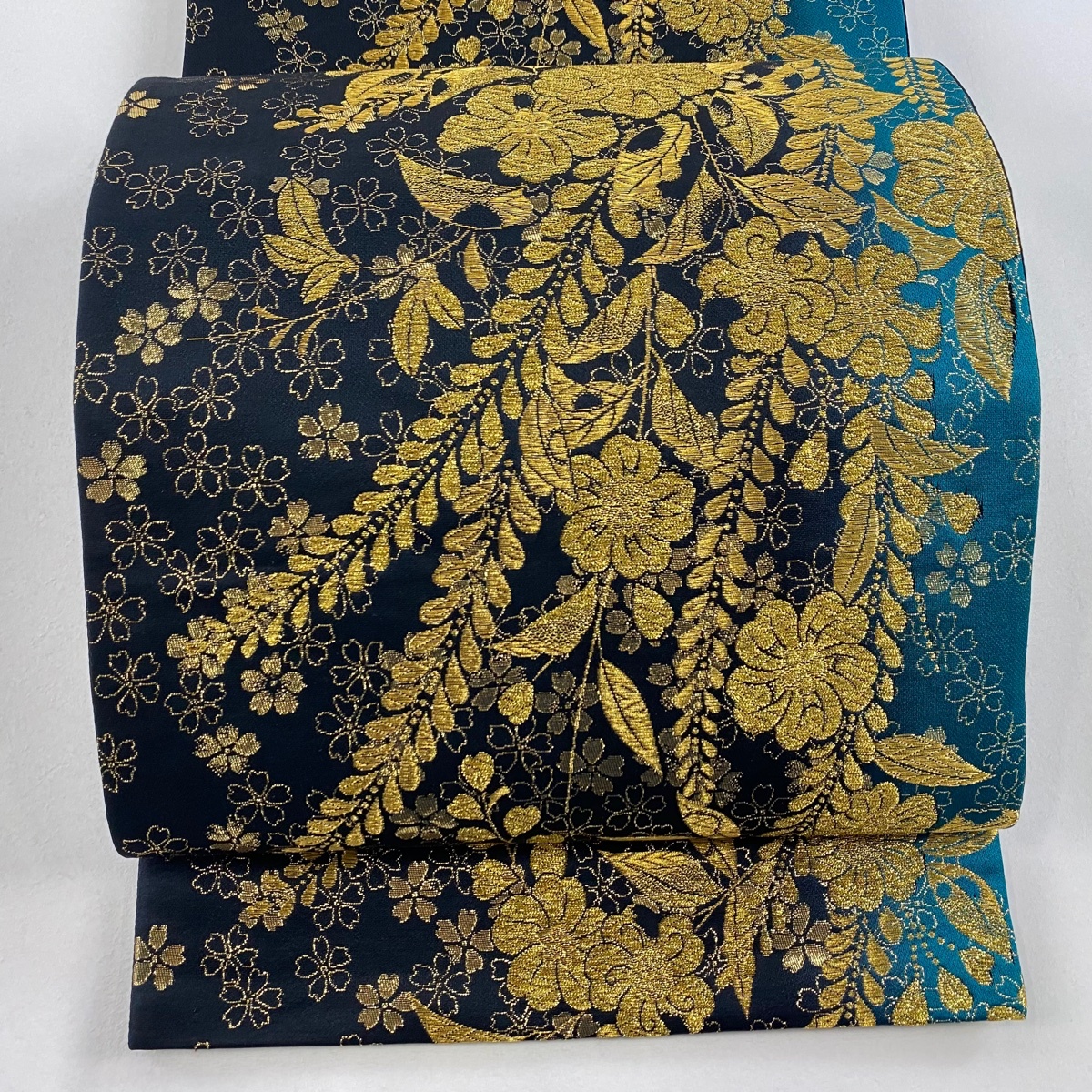 袋帯 美品 秀品 桜 箔 金糸 黒 六通 正絹 【中古】拍卖
