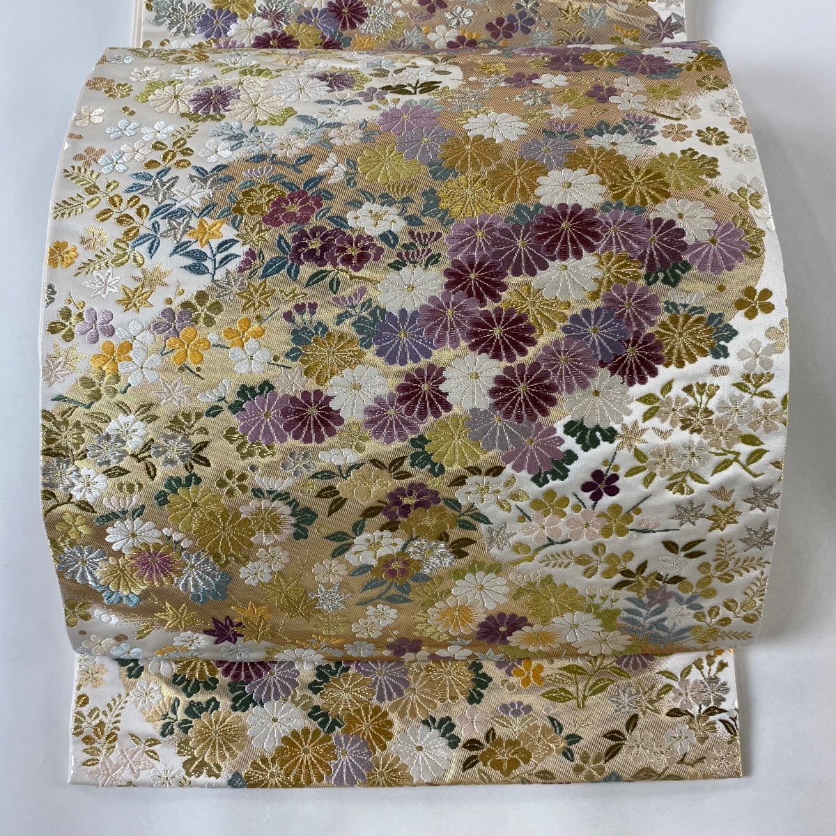 袋帯 美品 秀品 菊 草花 金銀糸 刺繍 クリーム 六通 正絹 【中古】拍卖