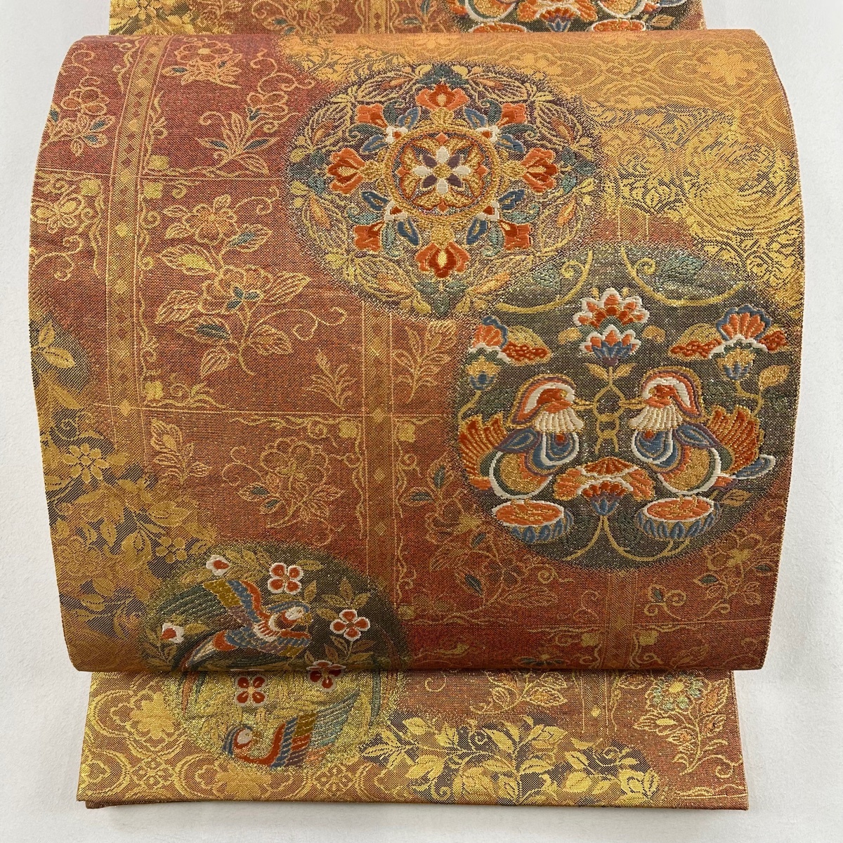 袋帯 美品 秀品 耀金 正倉院鴛鴦華紋 草花 刺繍 金糸 オレンジ 六通 正絹 【中古】拍卖