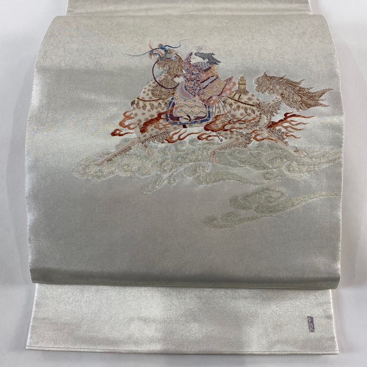 袋帯 逸品 長嶋成織物 落款 瀞銀錦 由水十久監修 麒麟児 金銀糸 箔 銀色 お太鼓柄 正絹 【中古】拍卖