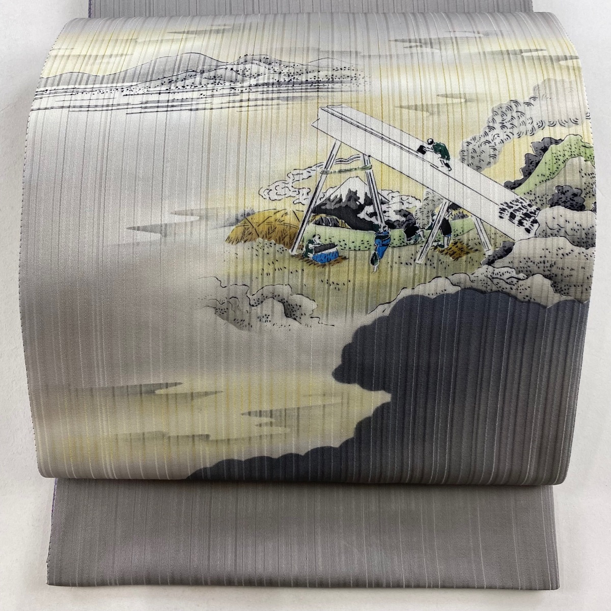 袋帯 美品 名品 人物 風景 ぼかし 灰色 お太鼓柄 正絹 【中古】拍卖