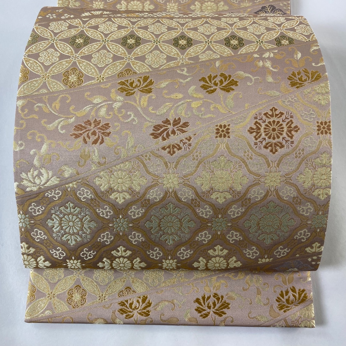 袋帯 美品 名品 落款 正絹錦織 七宝 花唐草 箔 灰紫 六通 正絹 【中古】拍卖