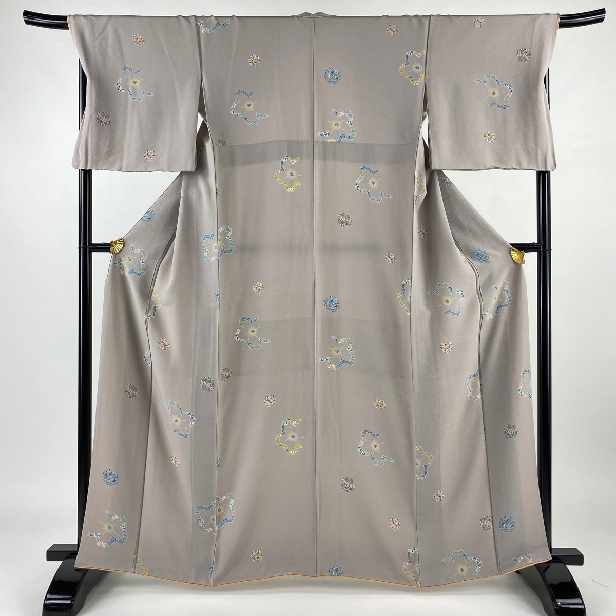 小紋 身丈160cm 裄丈69cm L 袷 桜 手鞠 縮緬 灰紫 正絹 秀品 【中古】拍卖