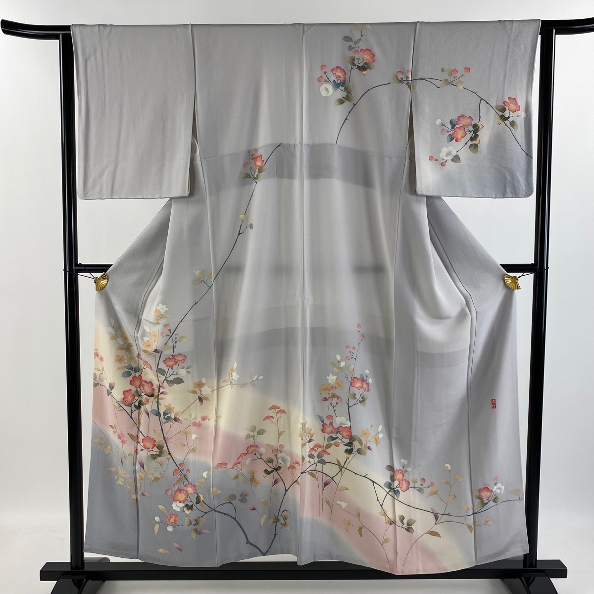 訪問着 身丈154cm 裄丈63cm S 袷 落款 枝花 染め分け ぼかし 灰色 正絹 名品 【中古】拍卖