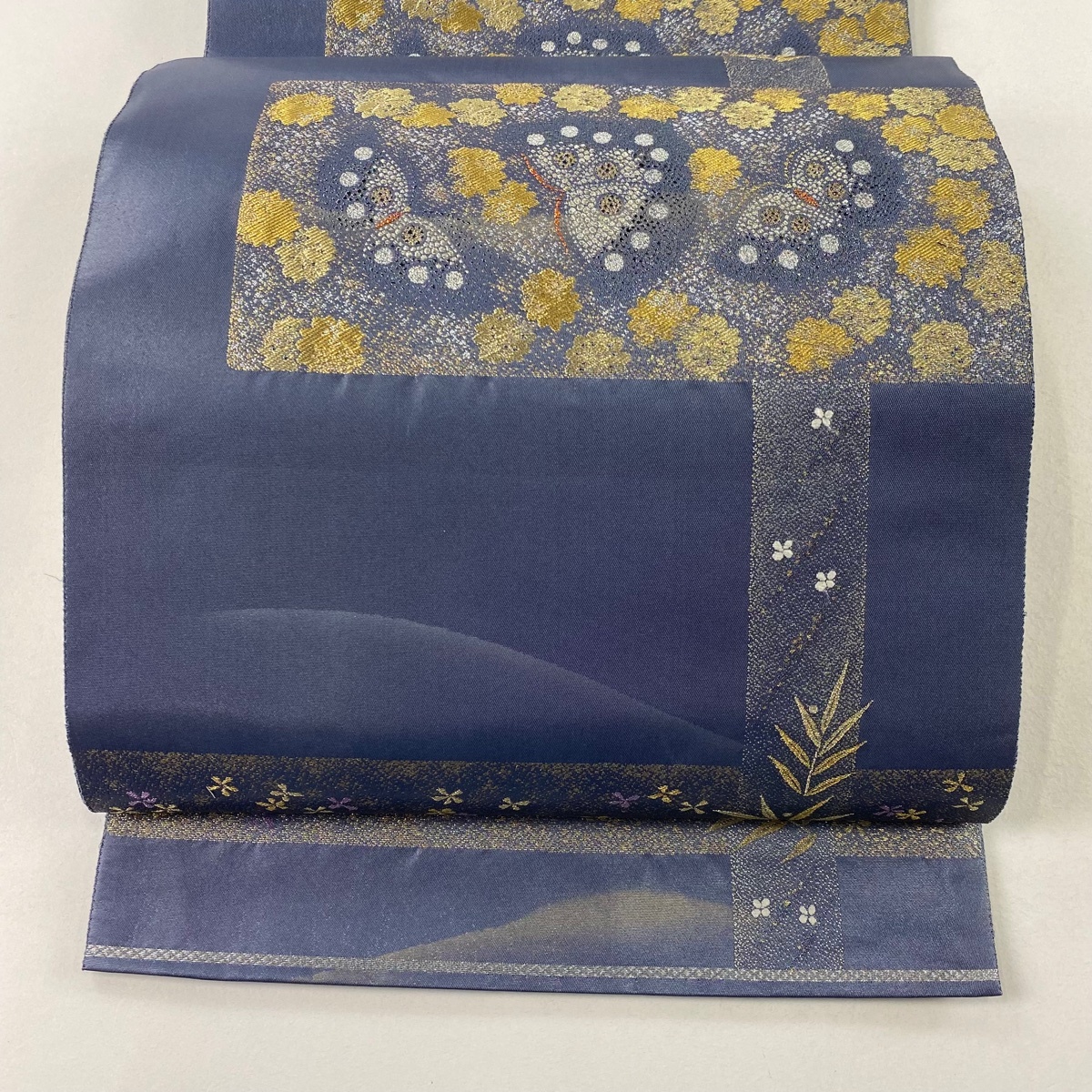 袋帯 美品 秀品 蝶 花 金銀糸 箔 青灰色 六通 正絹 【中古】拍卖