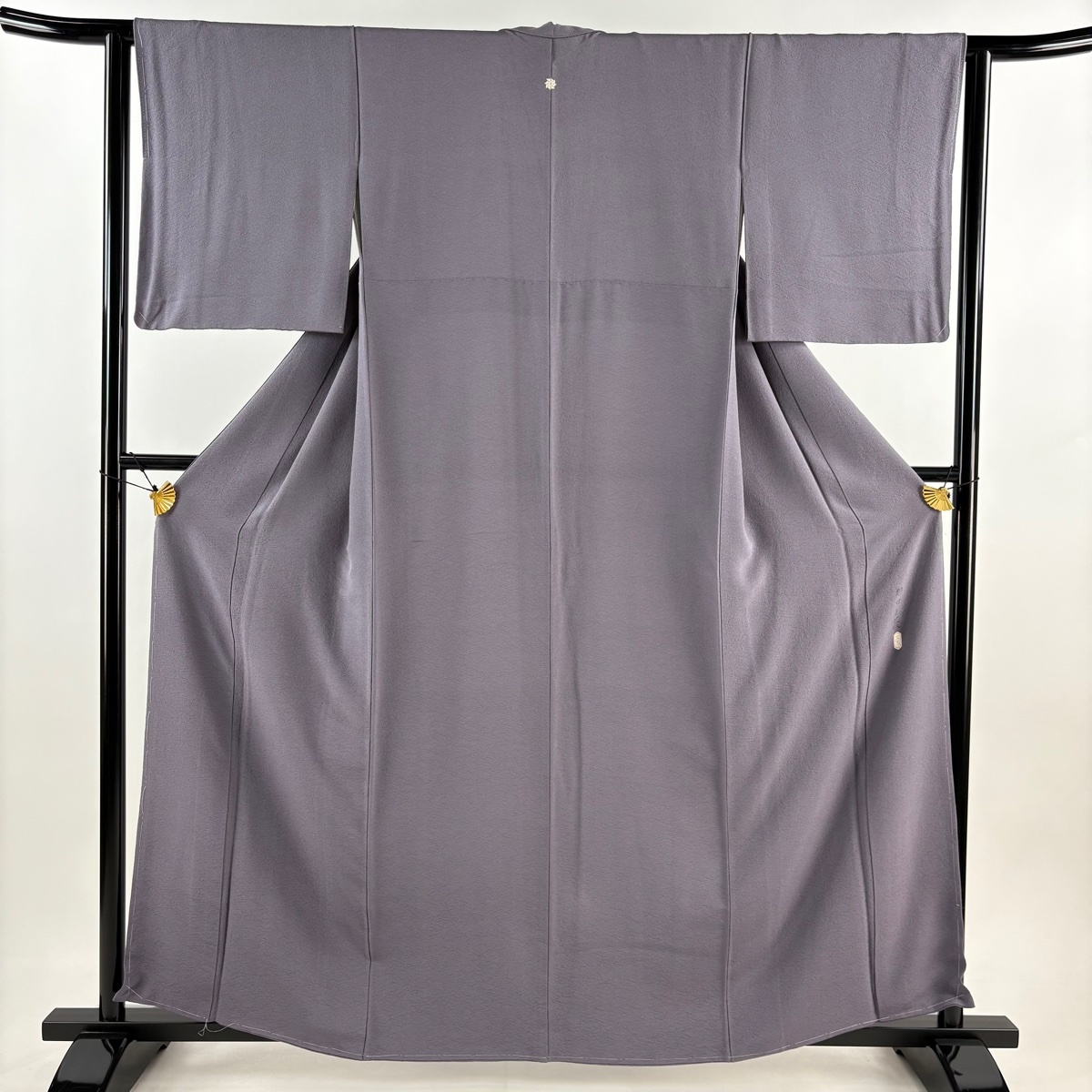 色無地 身丈160cm 裄丈63.5cm S 袷 押田正義 落款 灰紫 正絹 秀品 一つ紋 【中古】拍卖