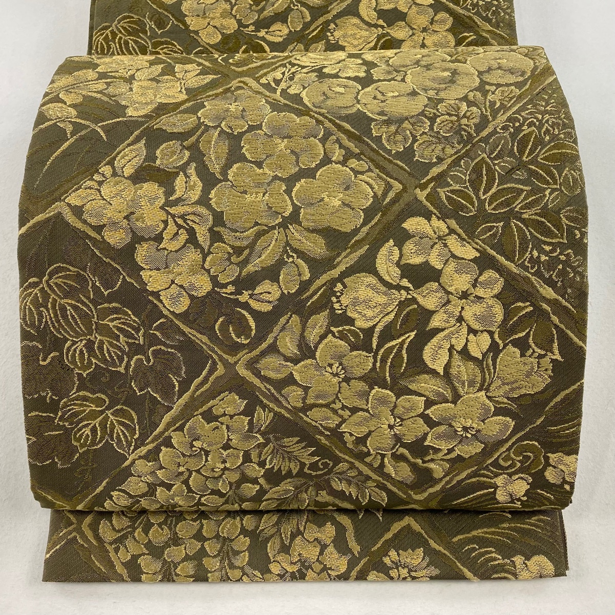 袋帯 美品 秀品 落款 岩井友見 草花 金糸 茶緑色 六通 正絹 【中古】拍卖