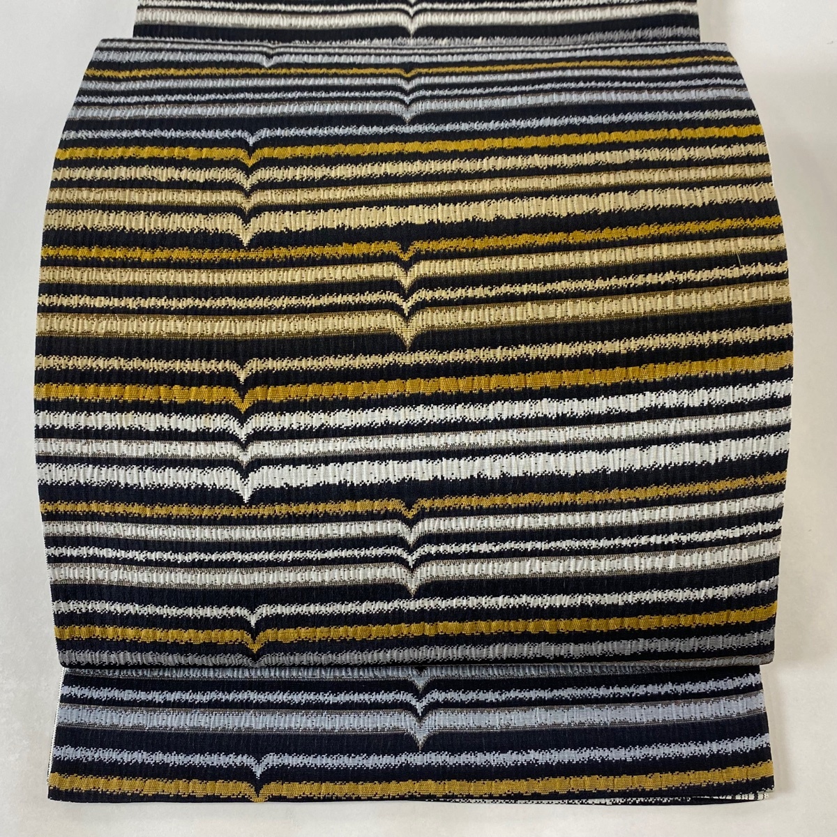 袋帯 美品 秀品 縞 金糸 黒 全通 正絹 【中古】拍卖