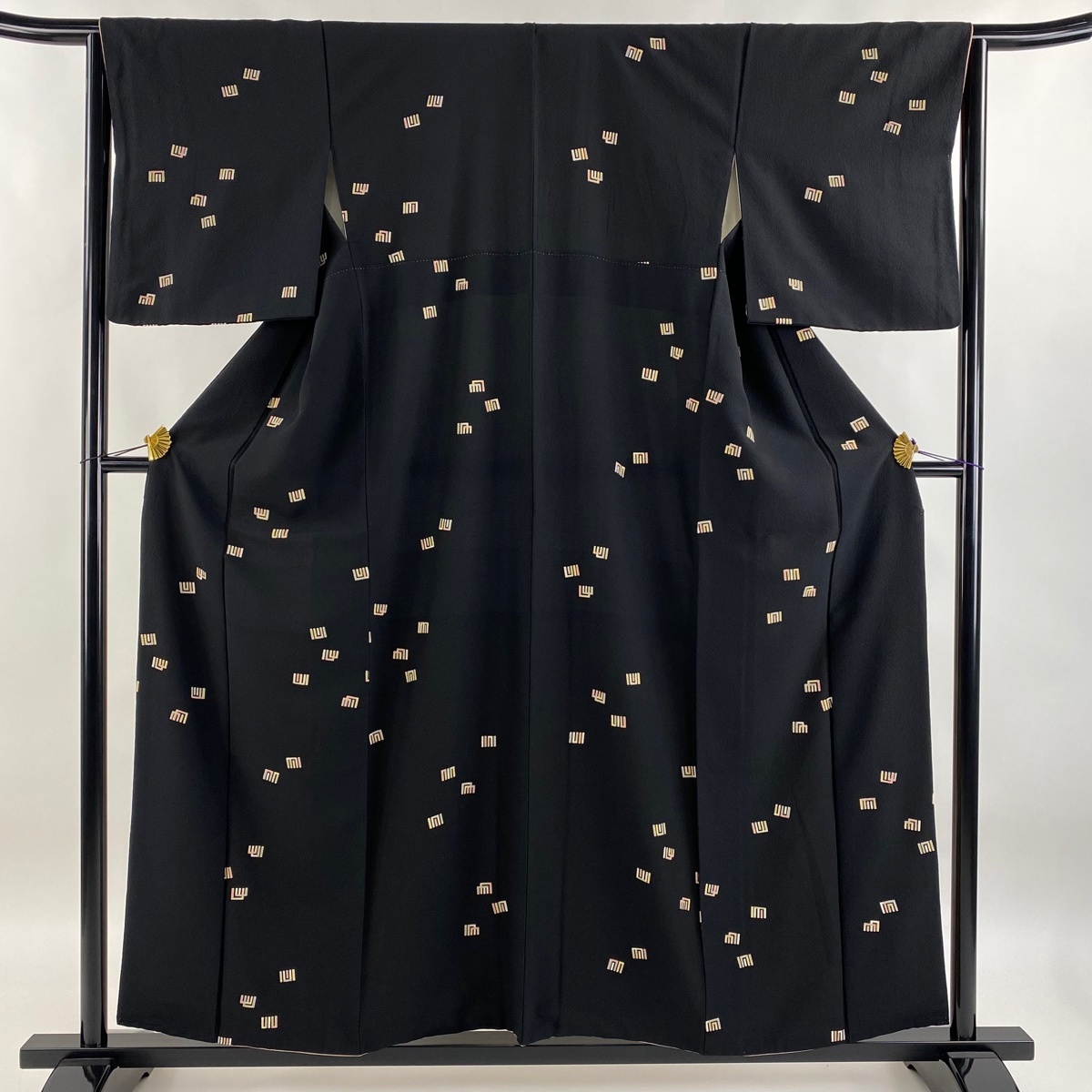 小紋 身丈157.5cm 裄丈65.5cm M 袷 源氏香 金彩 黒 正絹 秀品 【中古】拍卖