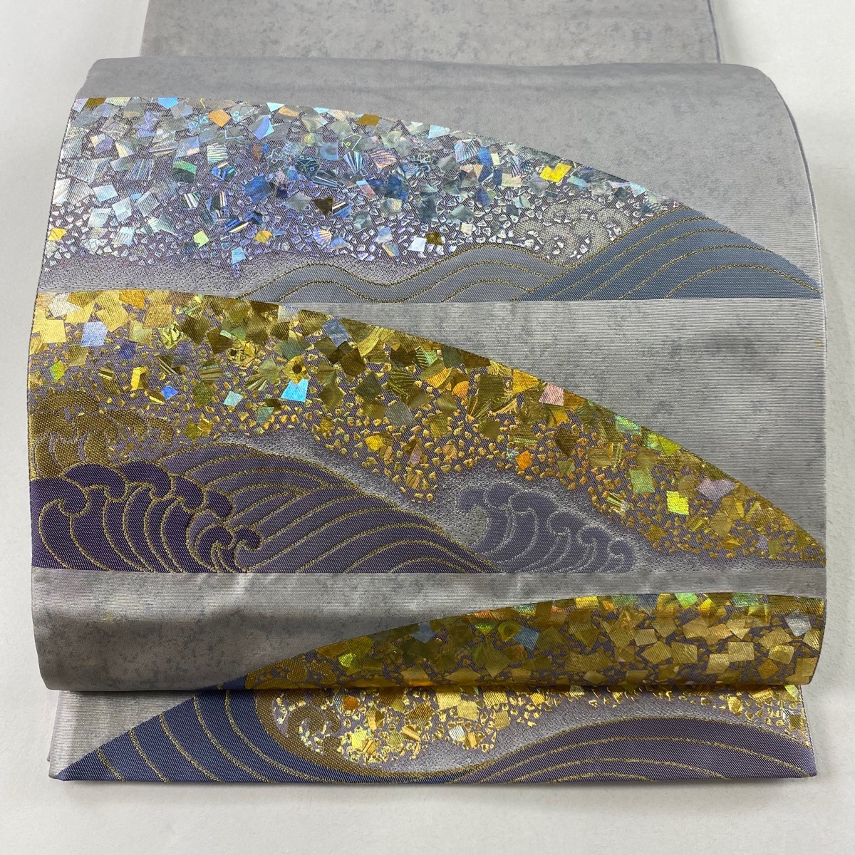 袋帯 美品 秀品 堀省平 落款 箔散らし 波頭 箔 金銀糸 灰紫 お太鼓柄 正絹 【中古】拍卖
