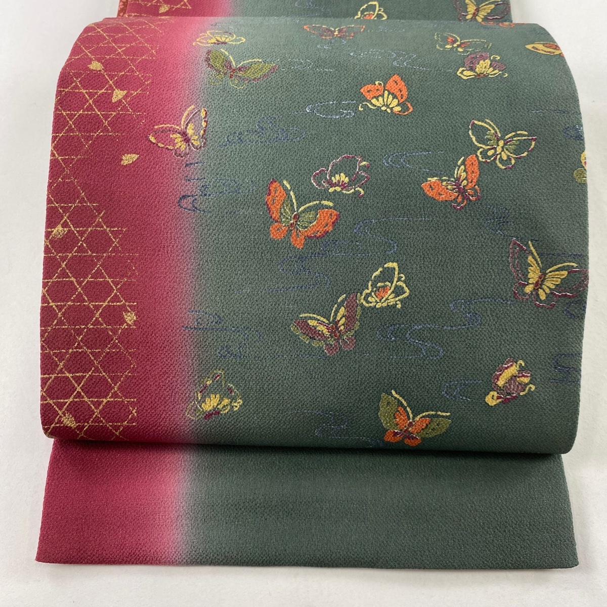 袋帯 秀品 蝶 流水 縮緬 金彩 灰緑 全通 正絹 【中古】拍卖