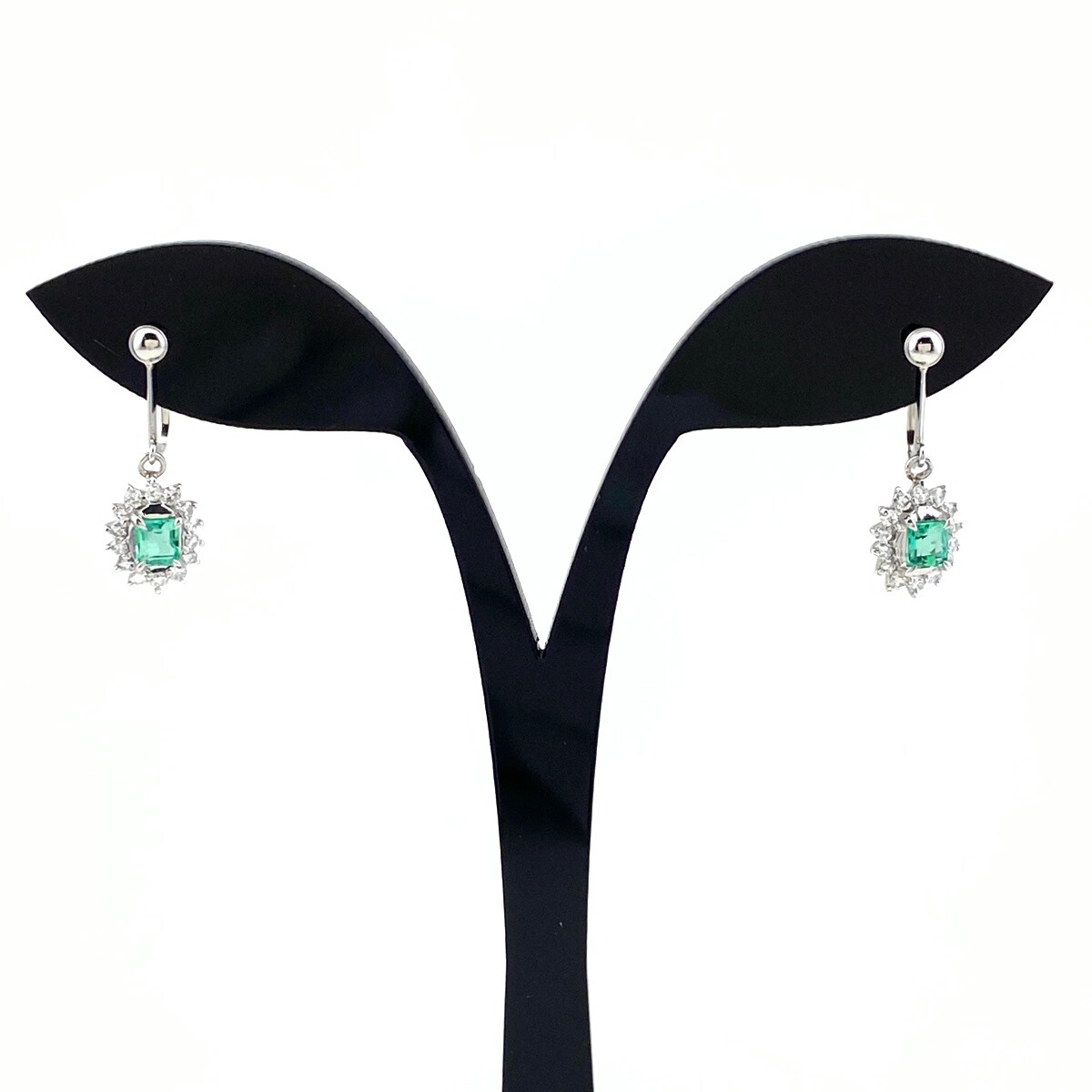 エメラルド デザインイヤリング プラチナ メレダイヤ イヤリング Pt850 エメラルド ダイヤモンド レディース 【中古】拍卖