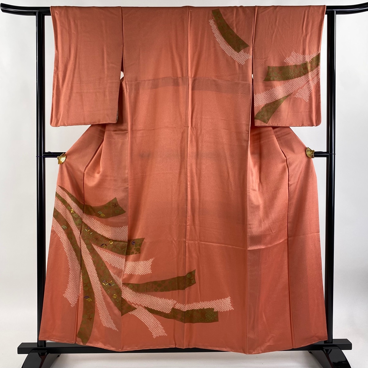 訪問着 身丈157cm 裄丈60.5cm S 袷 青海波 七宝 刺繍 絞り サーモンピンク 正絹 秀品 【中古】拍卖