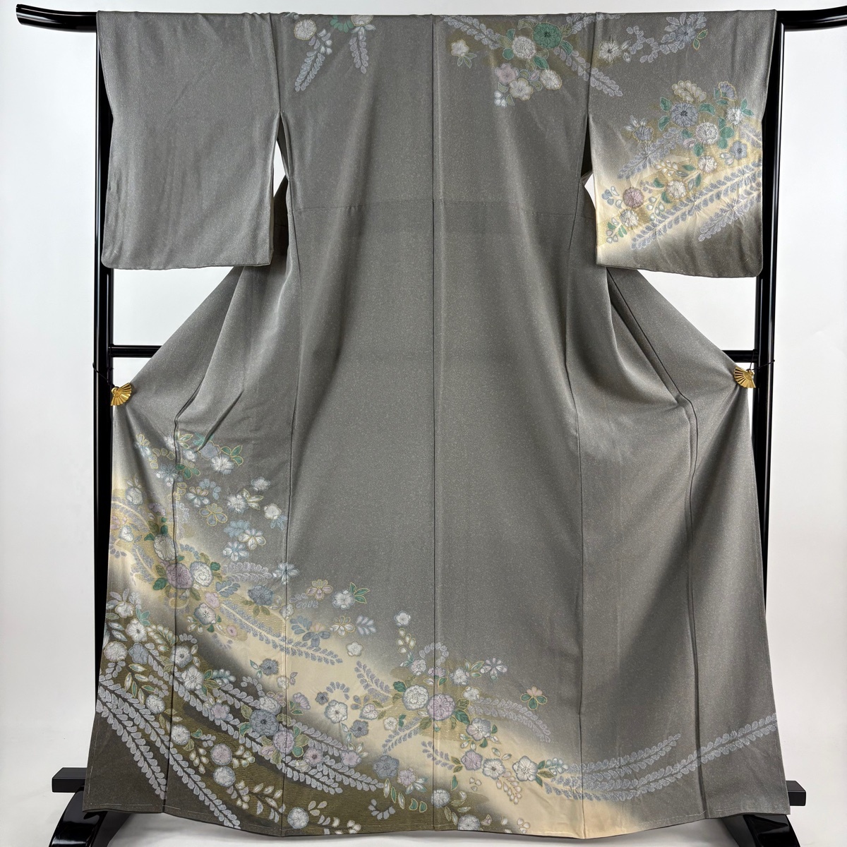 訪問着 身丈167cm 裄丈66cm M 袷 辻が花柄 金彩 ぼかし 灰色 正絹 名品 【中古】拍卖