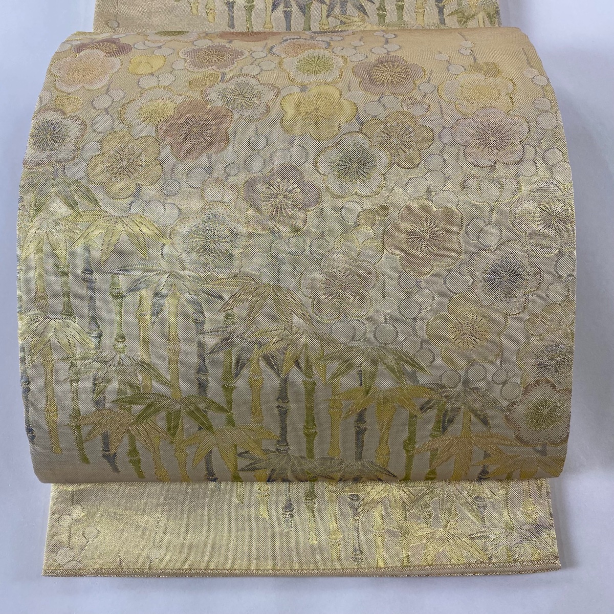 袋帯 秀品 関西仕立て 七彩佐賀錦 梅 笹 箔 金色 六通 正絹 【中古】拍卖