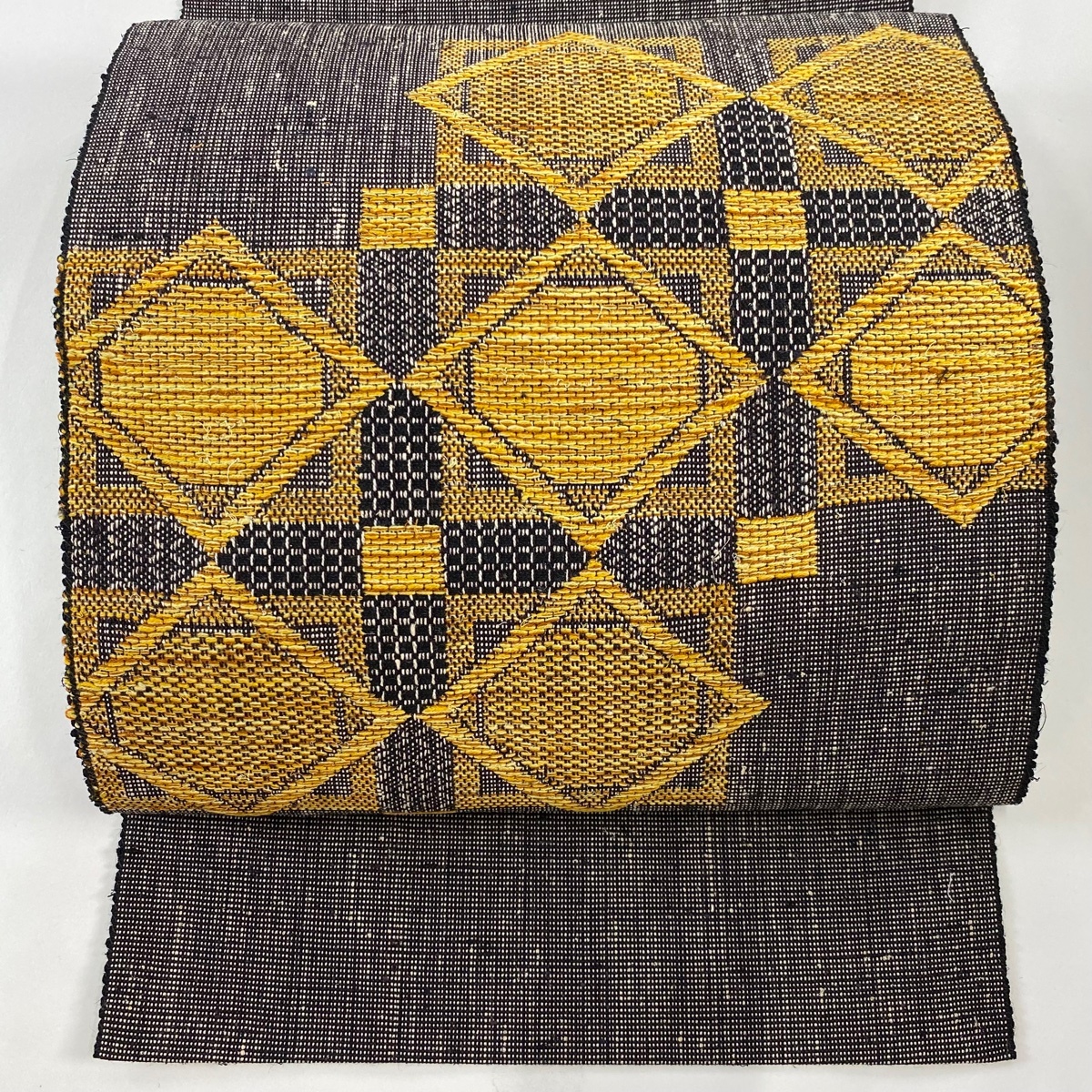 名古屋帯 美品 秀品 八寸名古屋帯 松葉仕立て 菱 四角 黒 正絹 【中古】拍卖