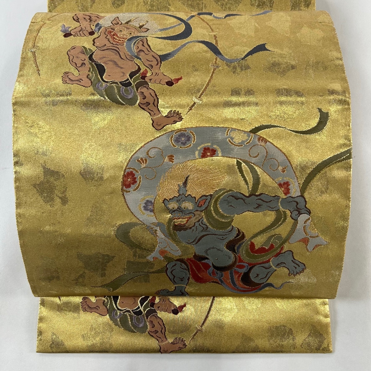 袋帯 逸品 風神雷神文様 金糸 本金箔 金色 お太鼓柄 正絹 【中古】拍卖