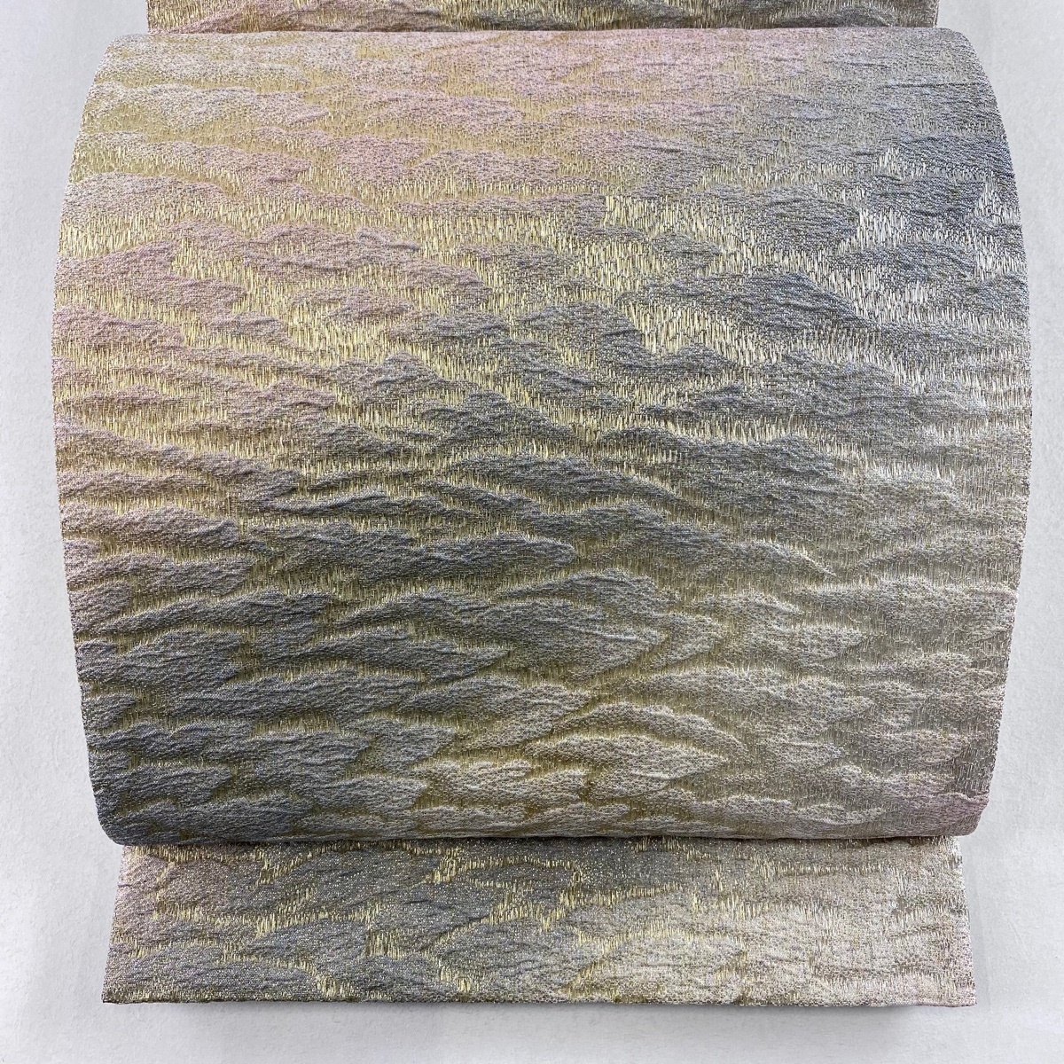 袋帯 美品 名品 手先二通り 波 斜縞 金銀糸 箔 灰緑 お太鼓柄 正絹 【中古】拍卖