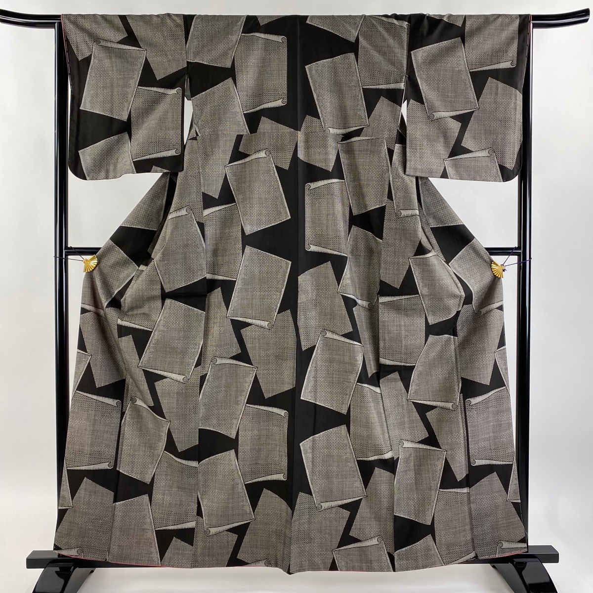 紬 身丈161cm 裄丈65.5cm M 袷 紙 焦茶色 正絹 美品 逸品 【中古】拍卖