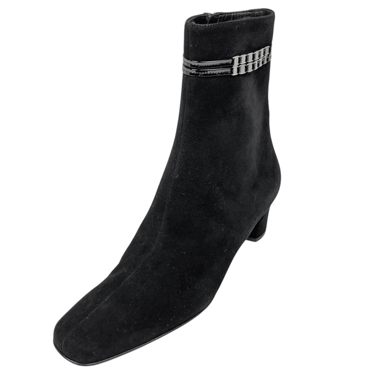 サルヴァトーレフェラガモ Salvatore Ferragamo ロゴ ショートブーツ ヴァラ エナメル 靴 ブーツ スエード パテントレザー ブラック 中古拍卖