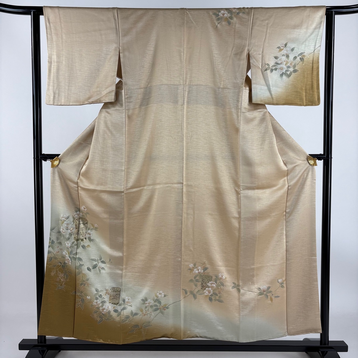 訪問着 身丈154.5cm 裄丈62cm S 袷 貝桶 枝花 金彩 ぼかし 薄茶色 正絹 秀品 【中古】拍卖