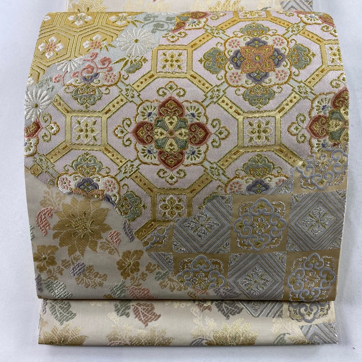 袋帯 秀品 蜀江華文 菊唐草 金銀糸 ベージュ 六通 正絹 【中古】拍卖
