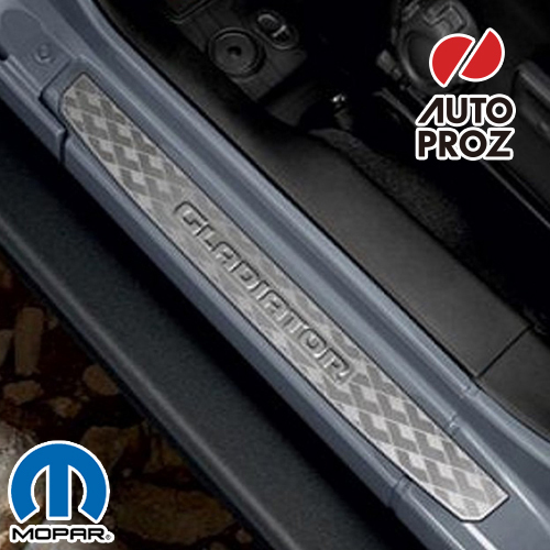 USジープ/MOPAR 純正品 JEEP JTグラディエーター Gladiator ロゴ入り ドアシルガード/スカッフプレート ステンレス製拍卖