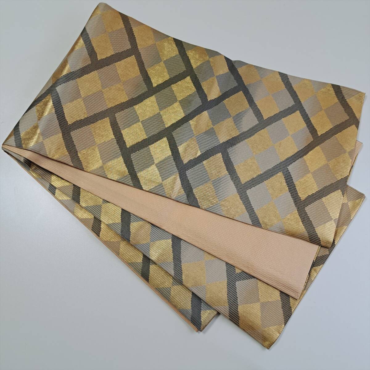 即決■着物の越田■幅31長さ438 正絹 袋帯 菱文 ヘリンボーン タイル風 六通 金糸あり ■み11J06拍卖