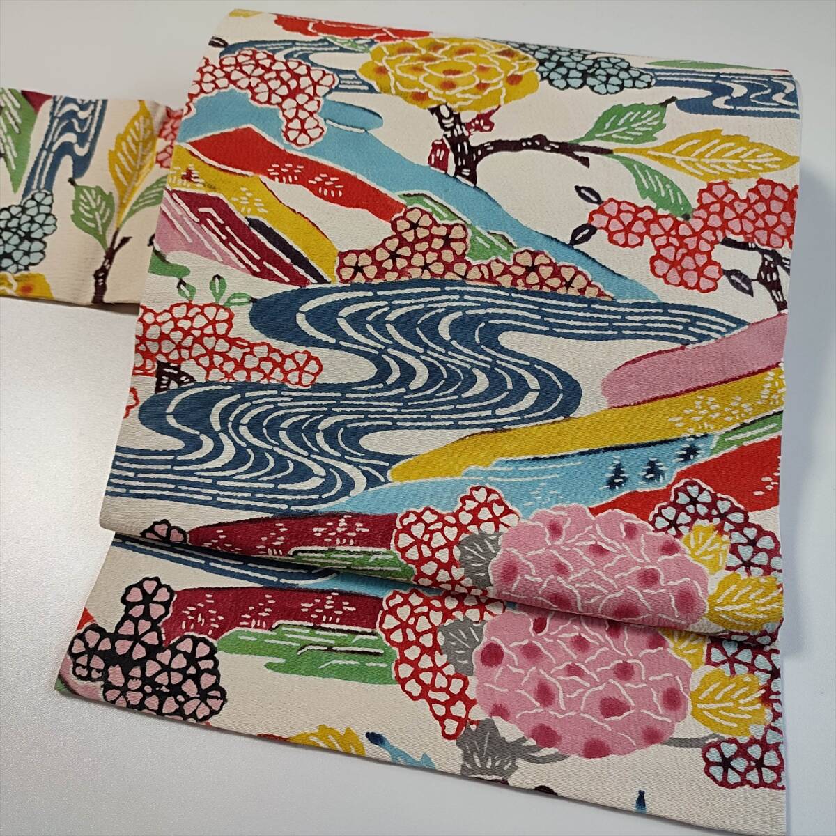 即決■着物の越田■幅30.5長さ367 正絹 名古屋帯 名古屋仕立て 訳あり品 六通 花 流水 華やか 吾◇み19J03拍卖