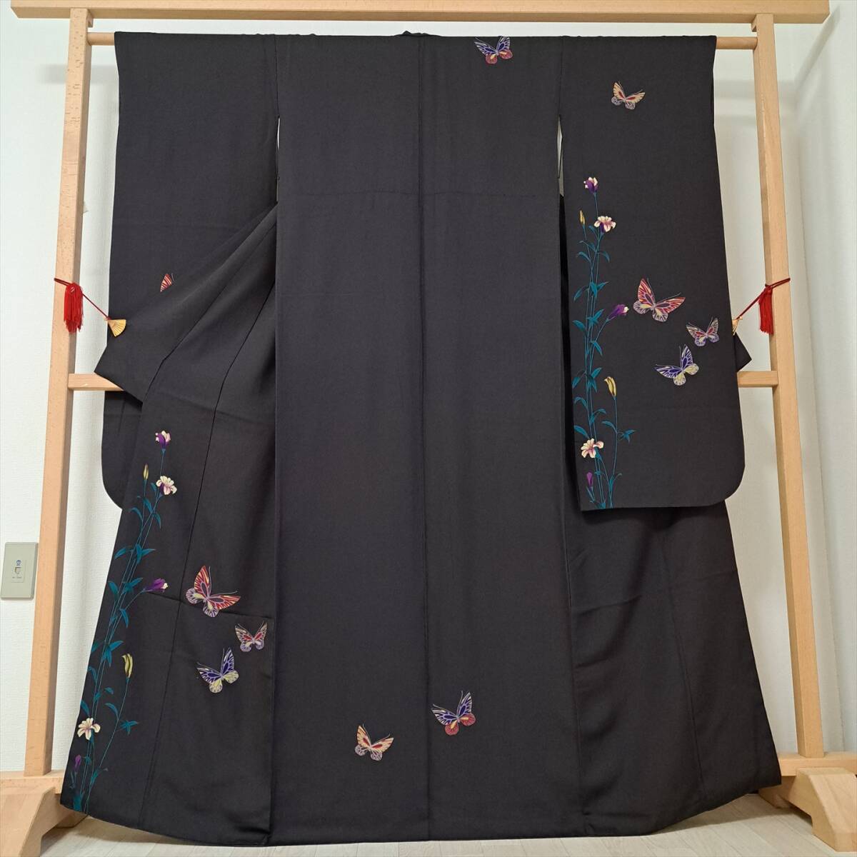 即決■着物の越田■裄67身丈168.5 正絹 振袖 袷 訳あり品 蝶々 成人式 頭Z◇み27R01拍卖