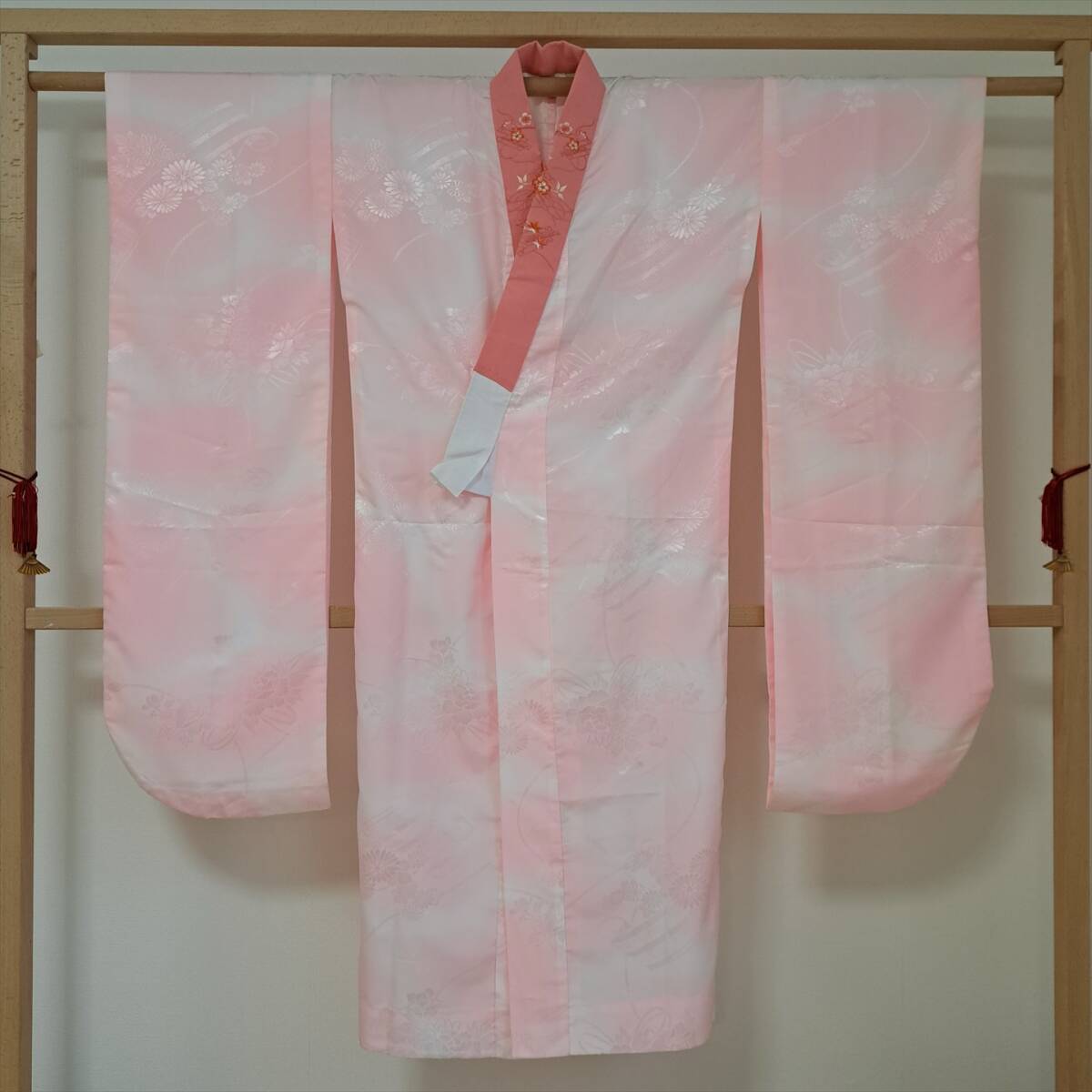 即決■着物の越田■裄64身丈136 化繊 長襦袢 振袖用長襦袢■み27R04拍卖