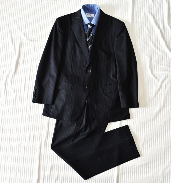 ★アクアスキュータム★AQUASCUTUM★ネイビー紫&グレーストライプ★存在感を出す男が選ぶジャケット&パンツ 春夏通期の高級2釦スーツM/A5拍卖