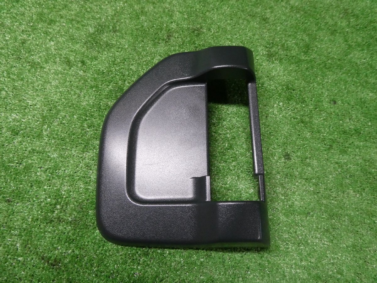 【A52049】 ハイエース/レジアスエース KDH206V 左 ドアロック コントロールベゼル 69762-26010-B1 未使用拍卖