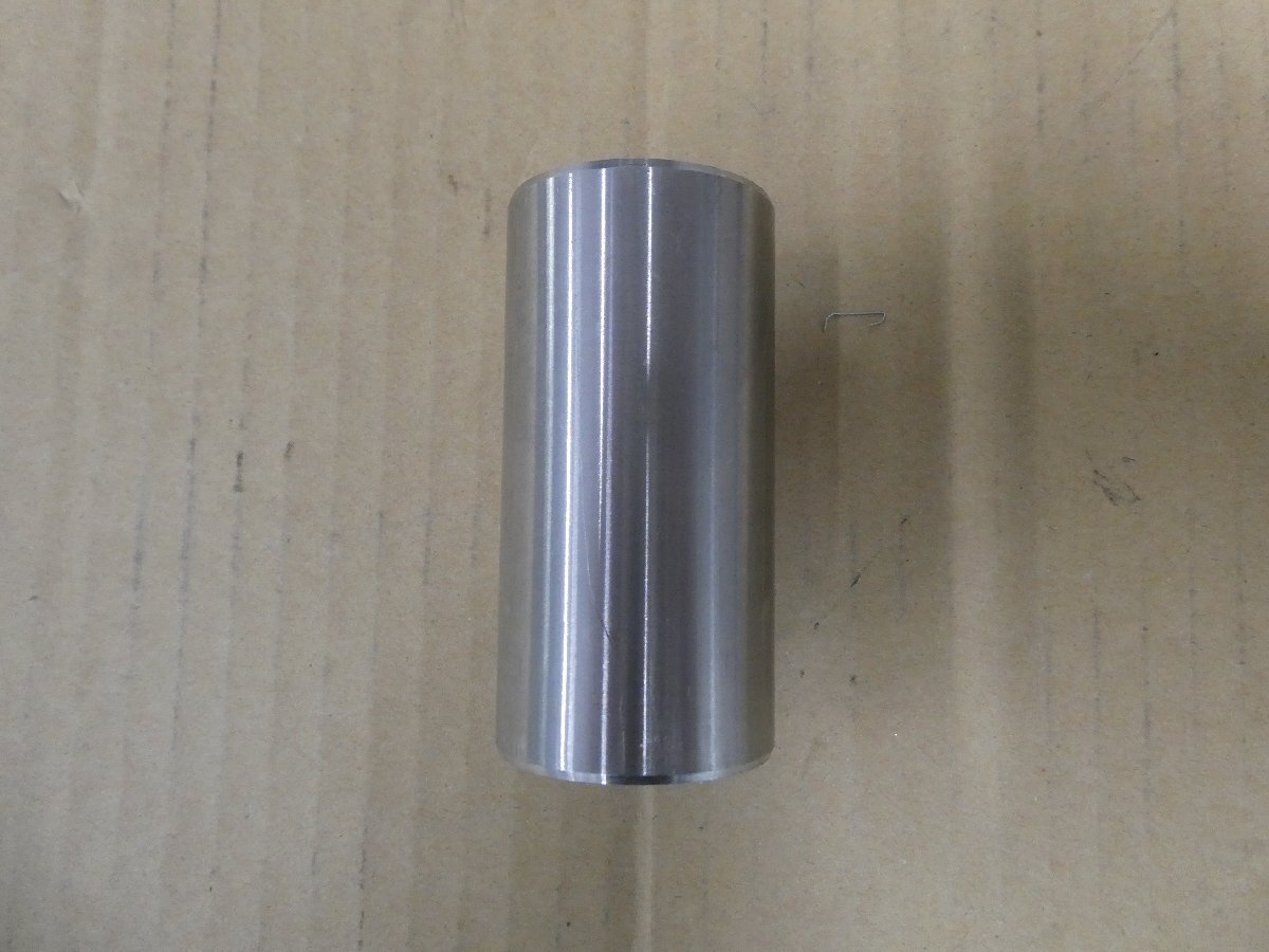 【A51238】 三菱ふそう BUSHING SRR ML236736 未使用拍卖