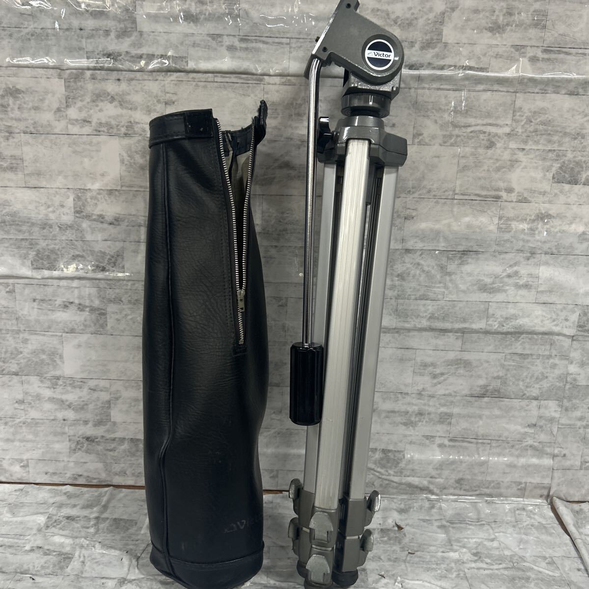 SKAM-1839 ▲ 三脚 Victor ビクター TP-P3 現状品 ケース付き やや傷汚れあり拍卖