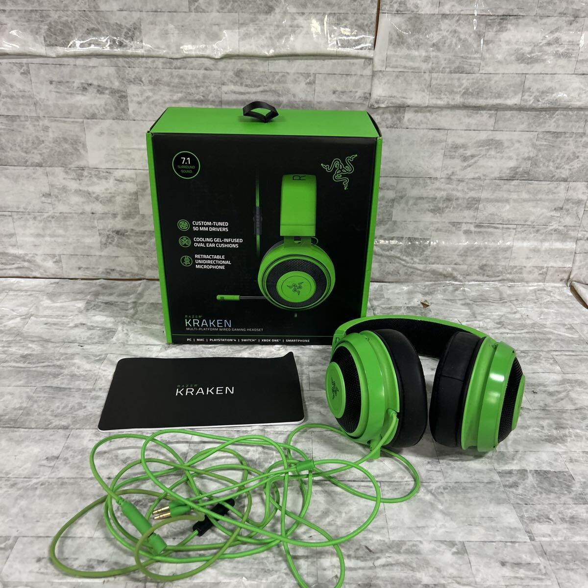 SKAM-2015 ▲ ヘッドフォン ゲーミング KRAKEN RAZER やや傷汚れあり拍卖