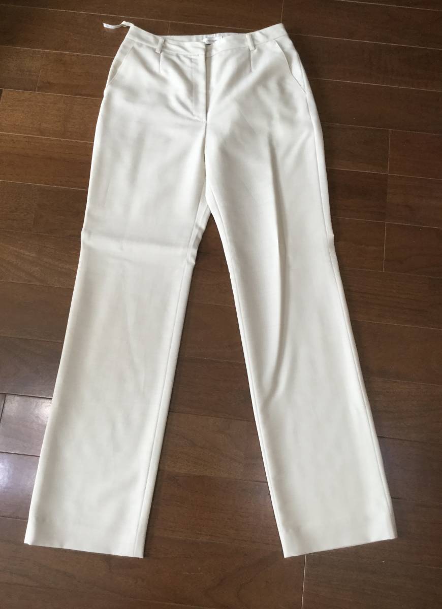 ★ 美品★victoire(ヴィクトワール)ナイガイ ベージュパンツ★クリーニング済拍卖
