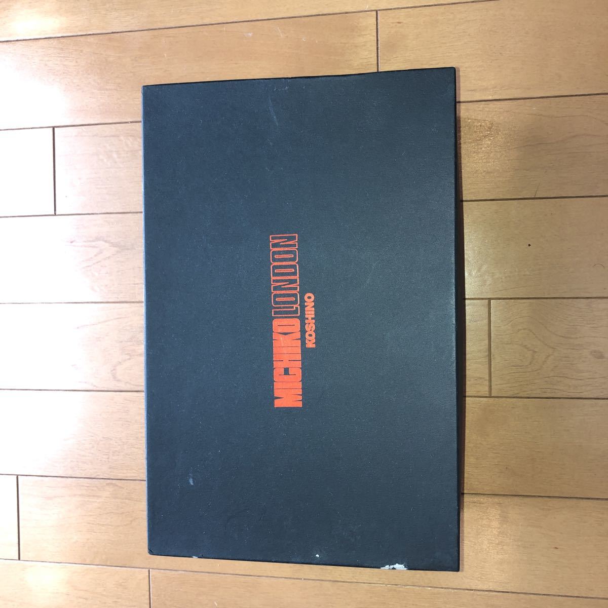 MICHIKO LONDON 親子鉢セット ML-2709 新品 中鉢4 小鉢5 送料着払い拍卖