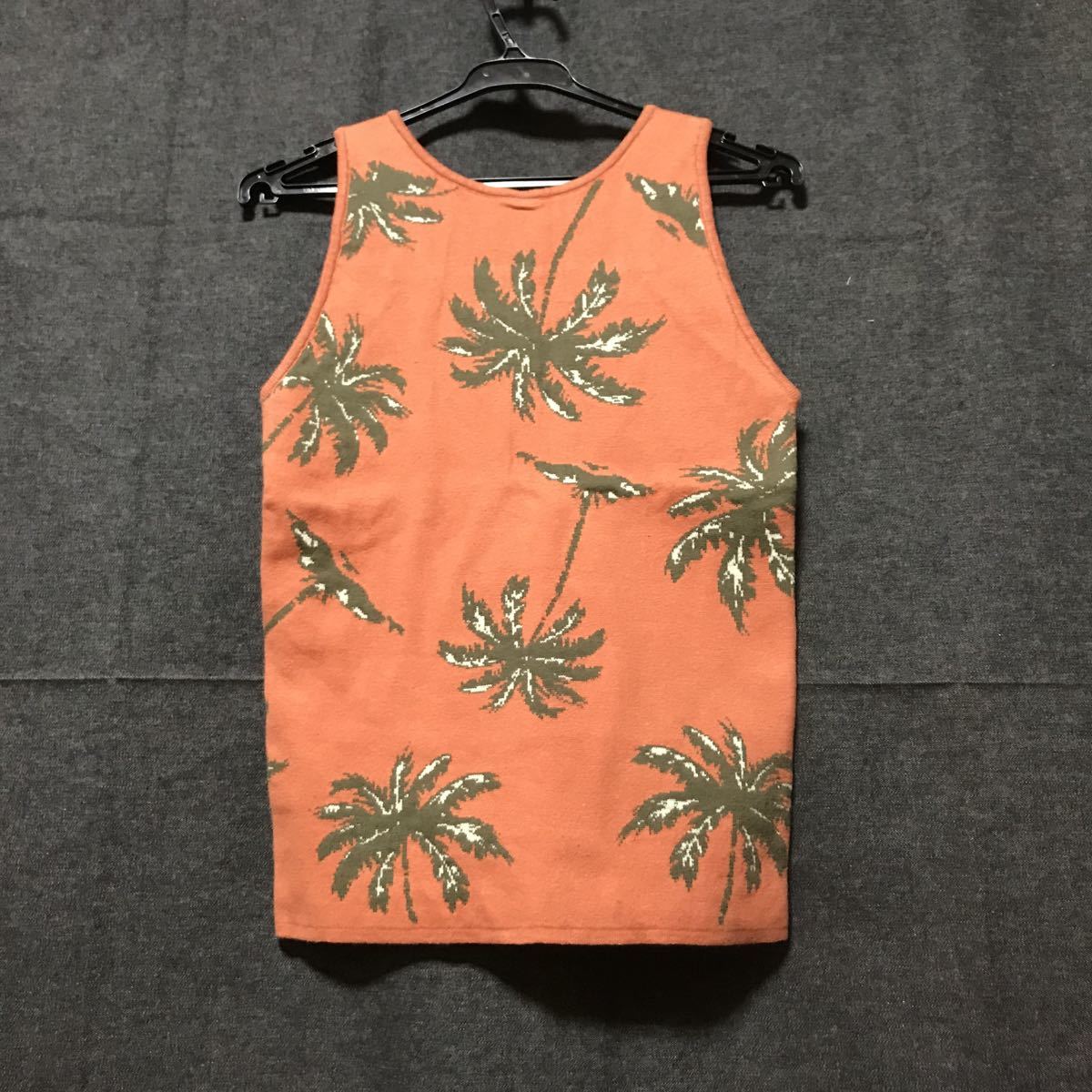 新品激安 dazzlin タンクトップ 定価4900円 ふ拍卖