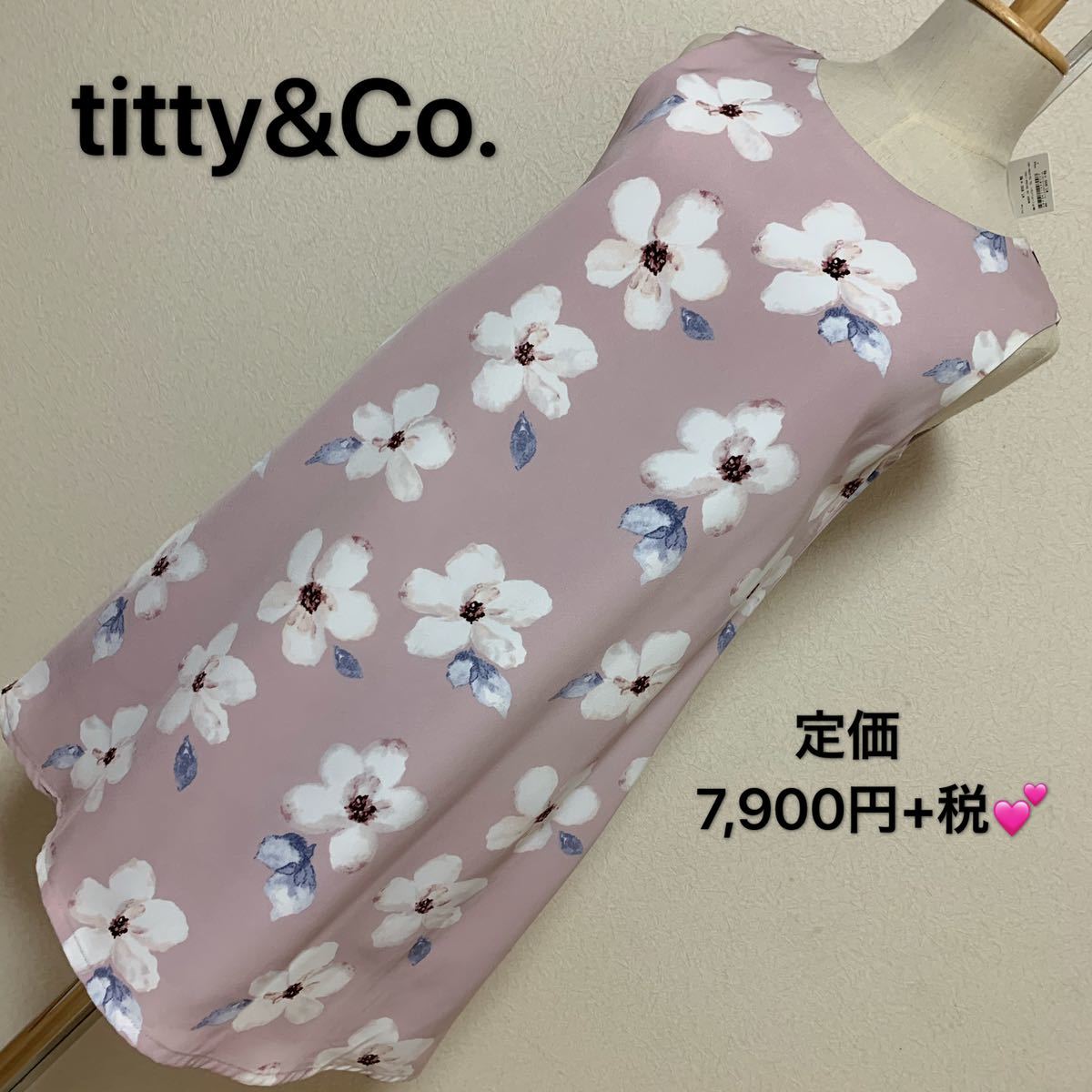 定価7,900円+税、ノースリーブワンピース titty&Co. ビックフラワーレディース 早い者勝ちブランド 上品 通学 通勤 デート 合コン タグ付き拍卖
