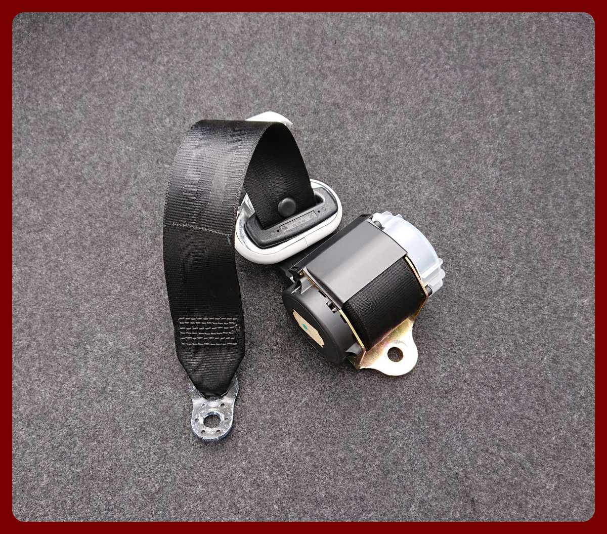 フォルクスワーゲン vw ゴルフ 4 GTI 2002年 82105km リア シートベルト 左 1j6857805g 1j0857731b A-2063拍卖