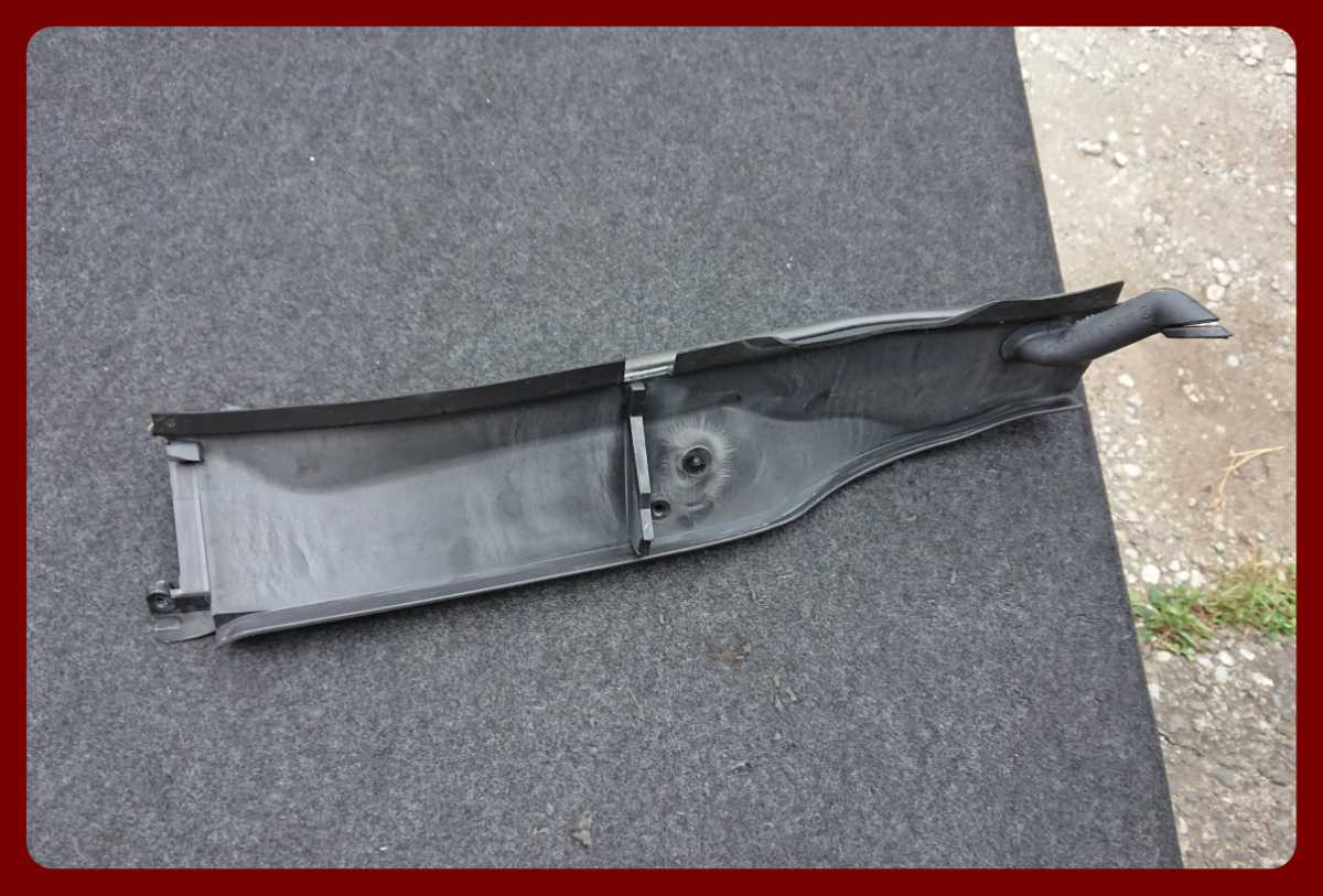 BMW e90 320i 2007年 カウル パネル カバー 64316925974-12 6431 6925974 A-2116拍卖